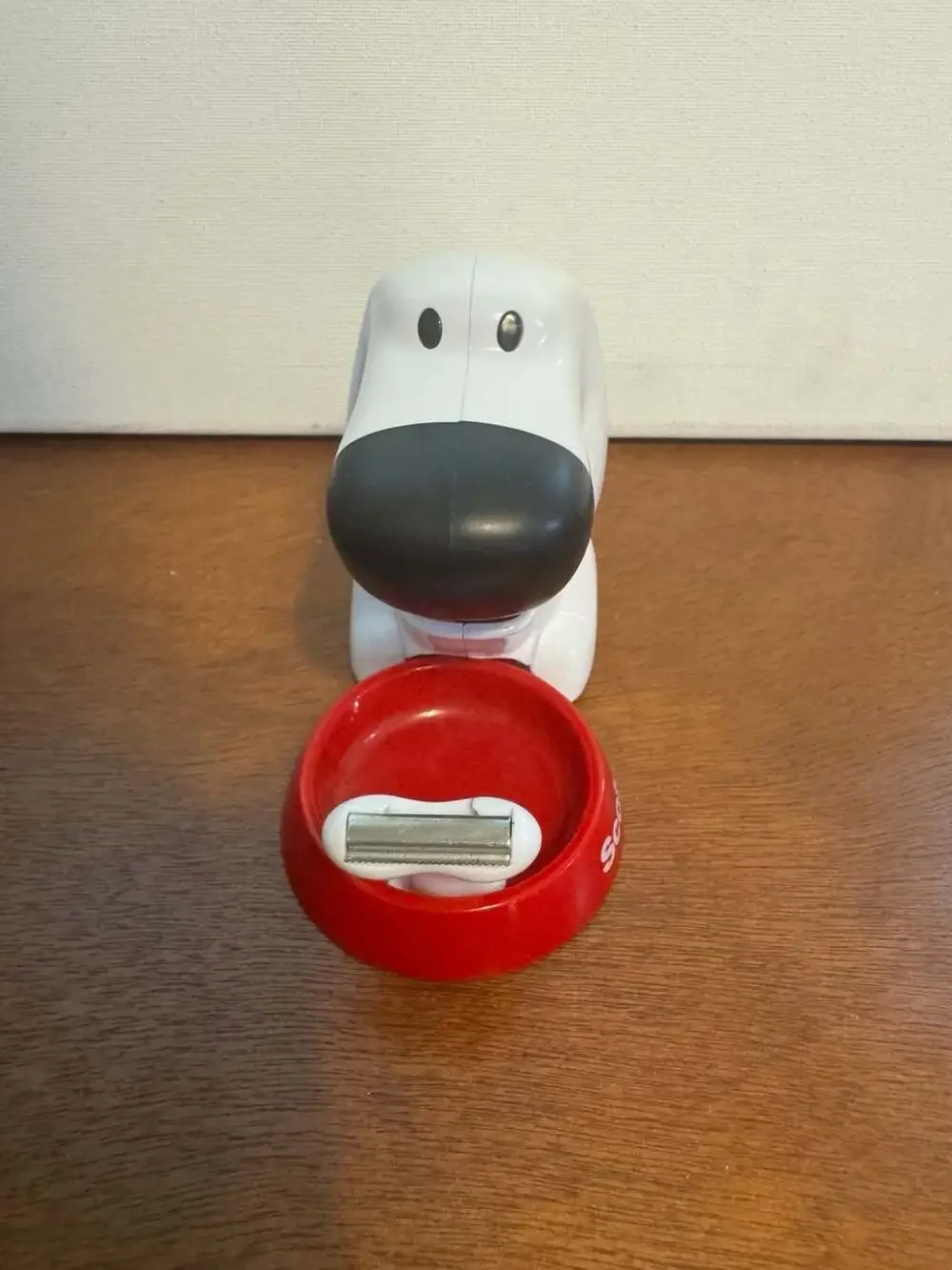 Scotch Magic Tape Dispenser Dog with Red Bowl